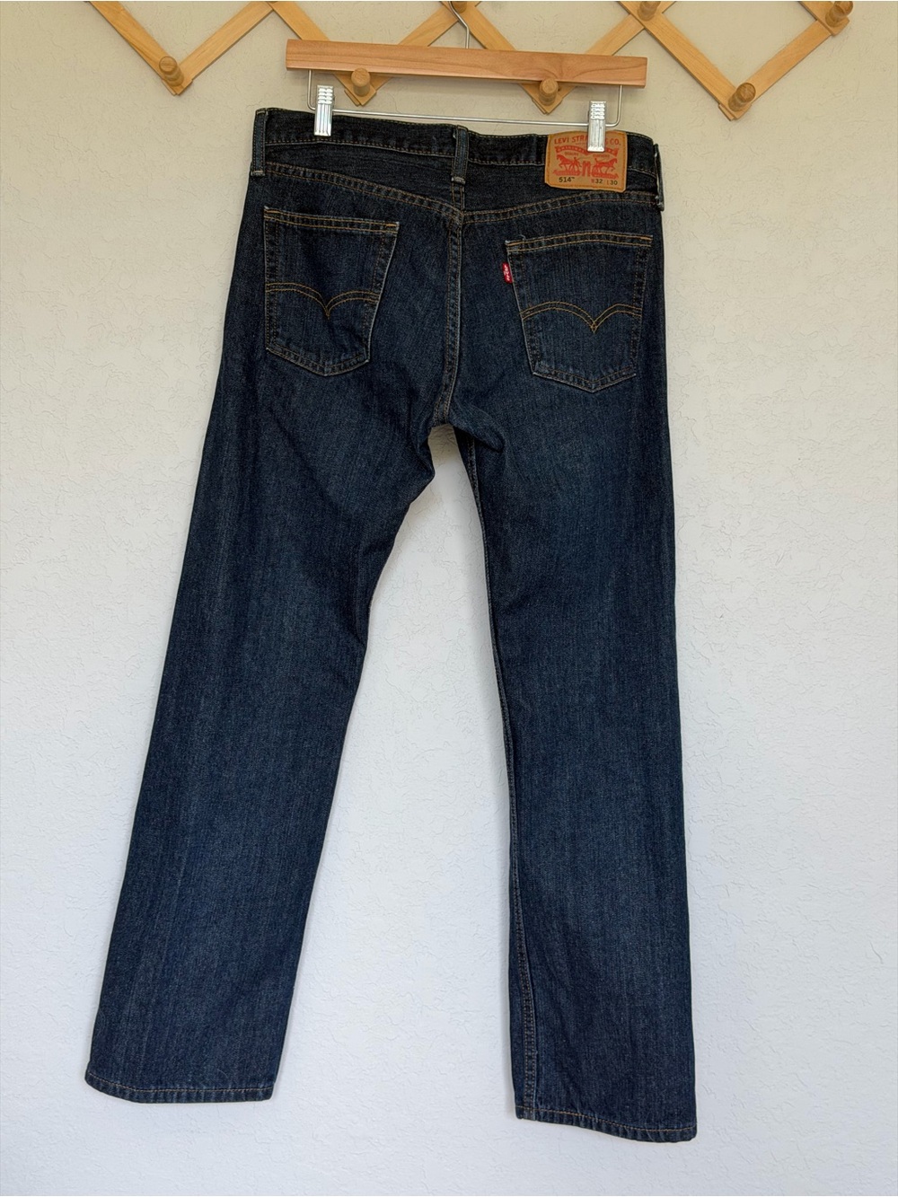 Levi’s 514 Straight Fit Jeans Dark Blue Wash - Picture 5 of 10